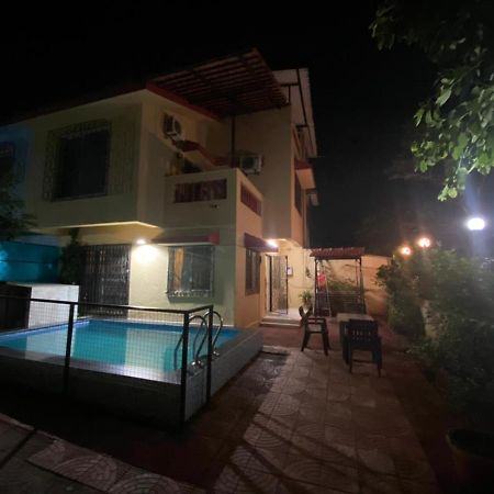 Riyansh Villa Lonavala Extérieur photo