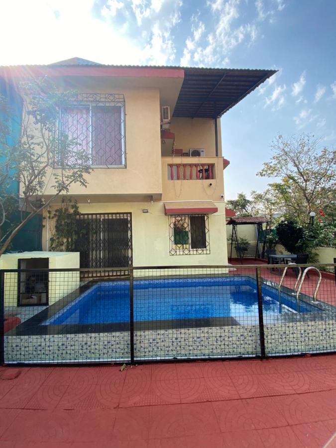 Riyansh Villa Lonavala Extérieur photo